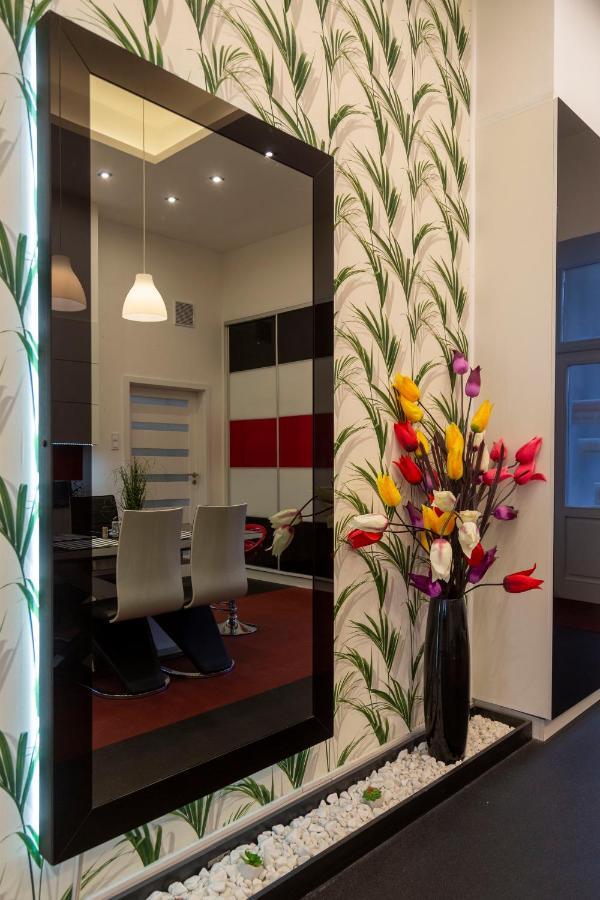 Exclusive Marilyn Apartment In The Heart Of Budapest Exterior photo